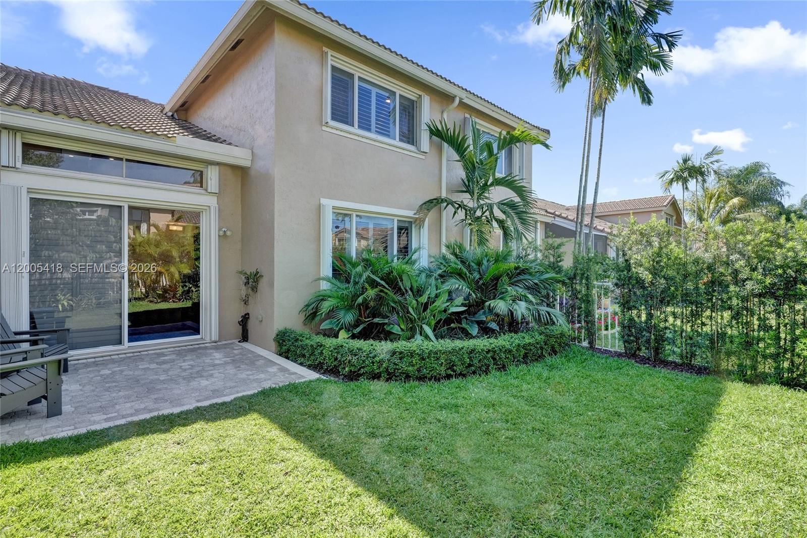 Real estate property located at 1062 158th Ave, Broward, Hollywood Lakes Country C, Pembroke Pines, FL