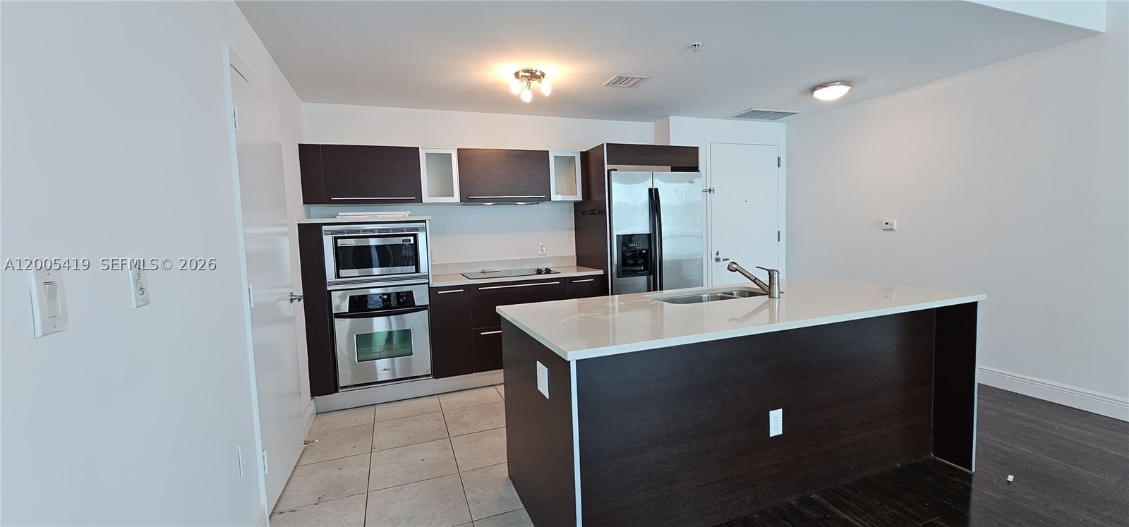 Real estate property located at 1900 Bayshore Dr #1617, Miami-dade, Quantum On The Bay Condo, Miami, FL