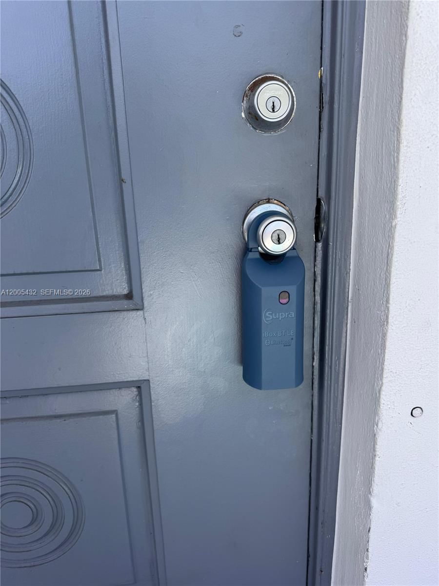 Real estate property located at 3510 Harrison St #12, Broward, Astor Condo, Hollywood, FL