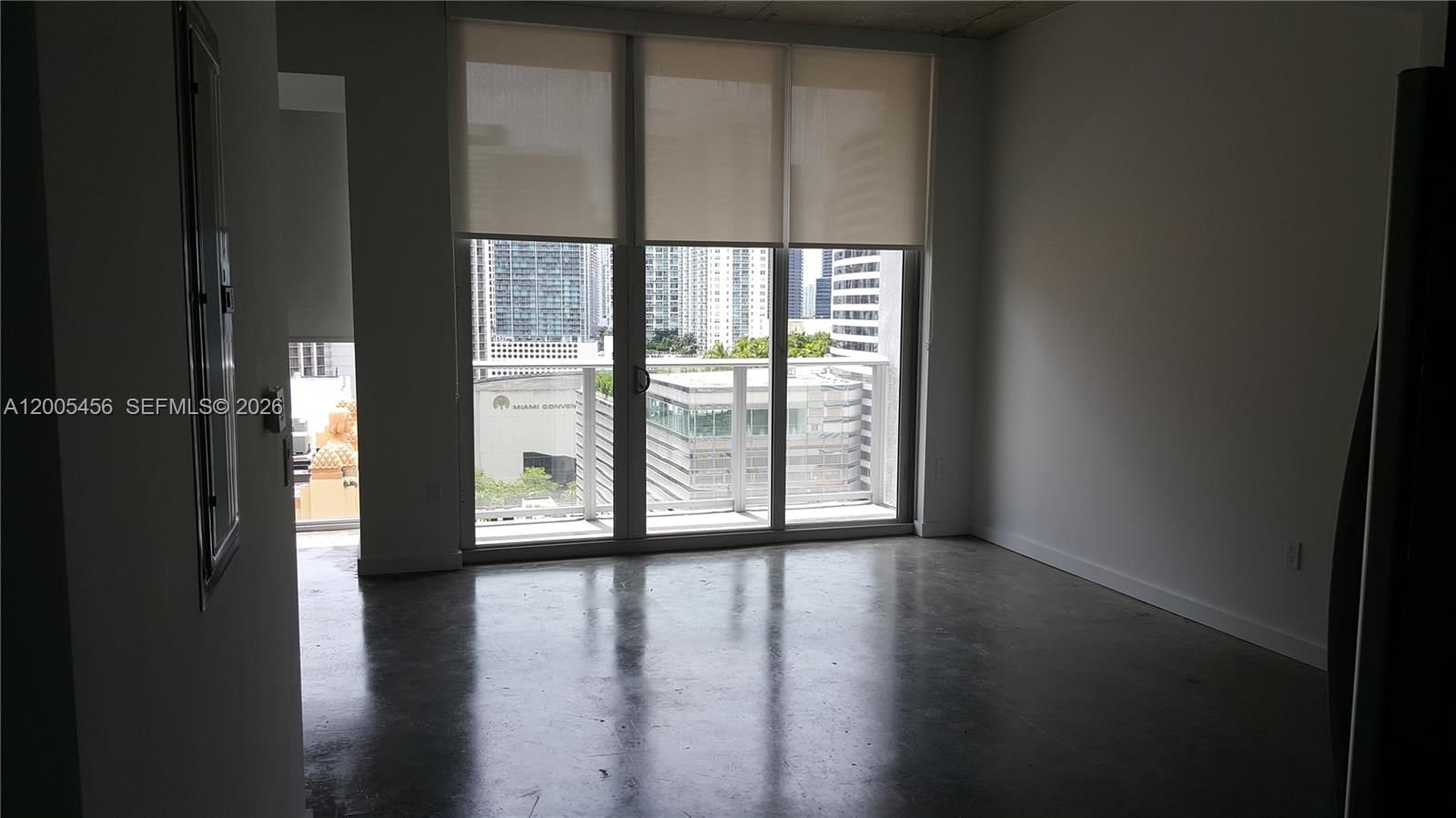 Real estate property located at 151 1st St #1609, Miami-dade, Centro Condo, Miami, FL