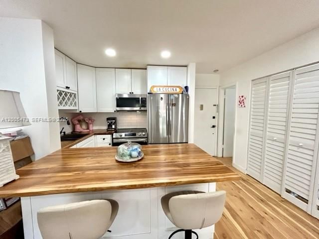 Real estate property located at 1520 Mckinley St #206E, Broward, Mayfair Apt Co-op, Hollywood, FL