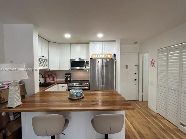 Real estate property located at 1520 Mckinley St #206E, Broward, Mayfair Apt Co-op, Hollywood, FL