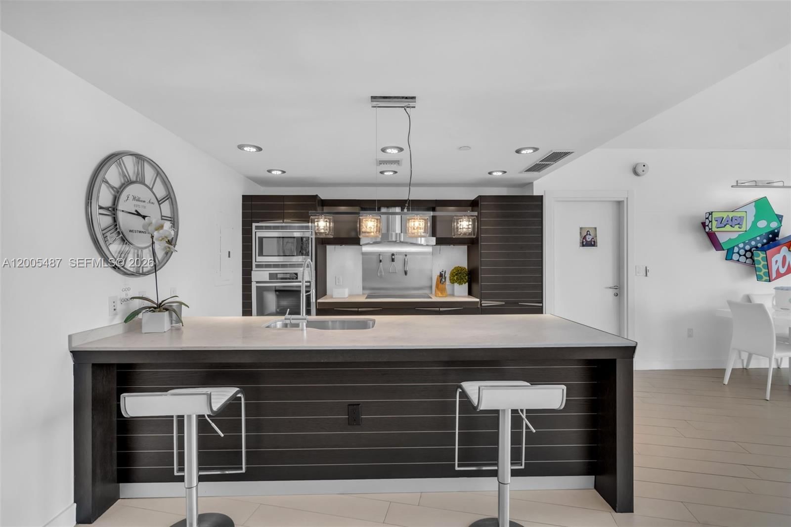 Real estate property located at 200 Biscayne Boulevard Way #3407, Miami-dade, Epic West Condo, Miami, FL