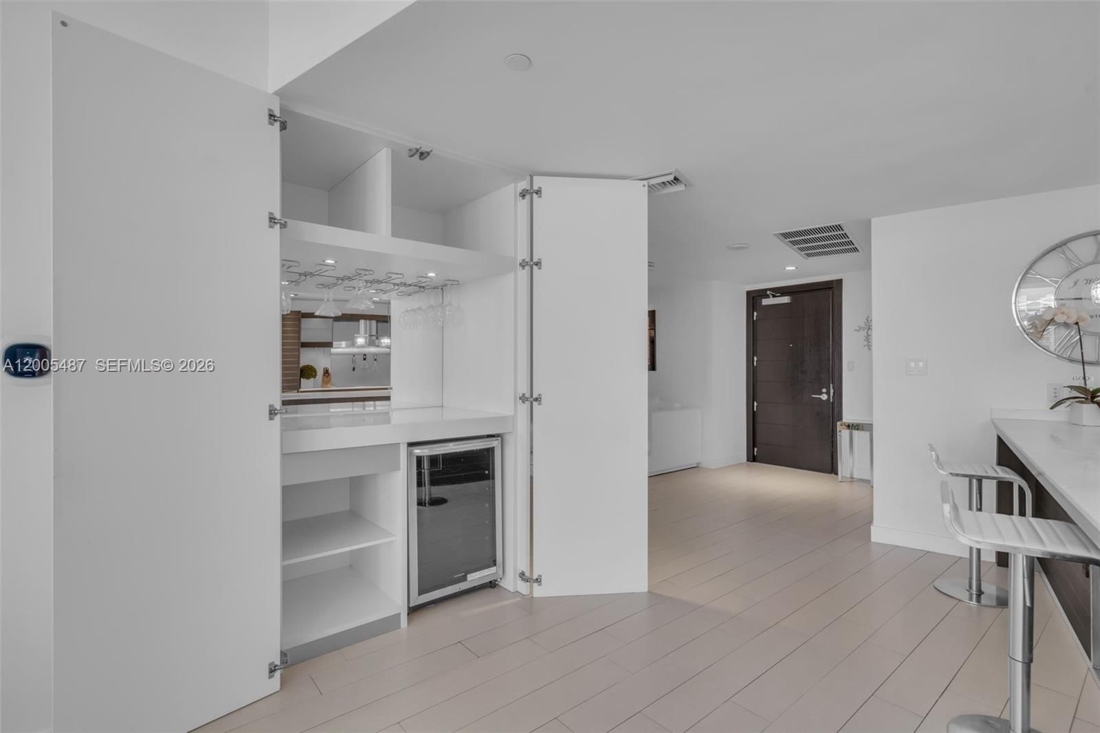 Real estate property located at 200 Biscayne Boulevard Way #3407, Miami-dade, Epic West Condo, Miami, FL