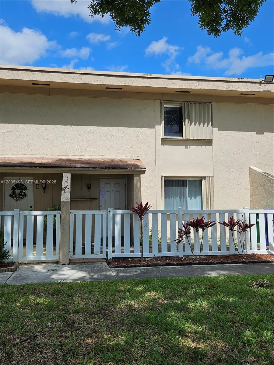 Real estate property located at 1419 80th Ave F, Broward, Townhomes Of Oriole Ii, Margate, FL