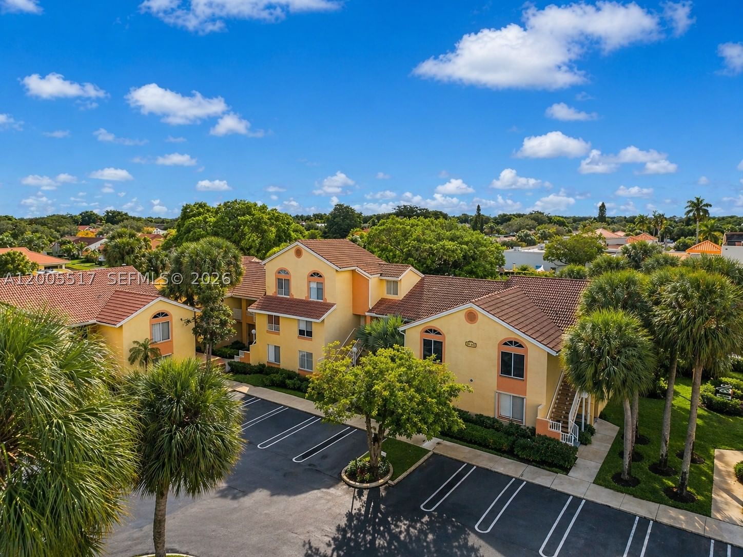 Real estate property located at 1122 Coral Club Dr #1122, Broward, Napoli Gardens At Coral S, Coral Springs, FL