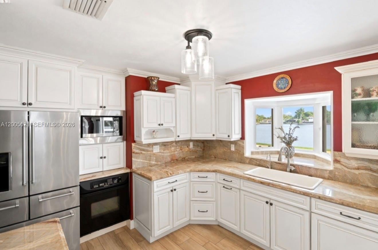 Real estate property located at 4800 13th Ter, Broward, Coral Heights Sec 3, Oakland Park, FL