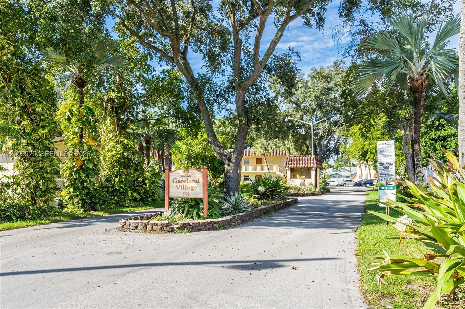 Real estate property located at 3777 78th Ave #15A, Broward, Gateland Village Sec G Co, Davie, FL