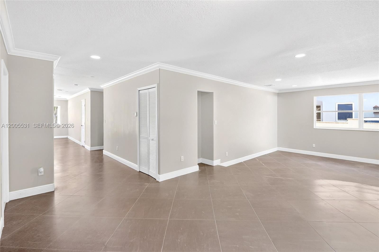 Real estate property located at 5310 72 Street, Miami-dade, High Pines Amd, Miami, FL