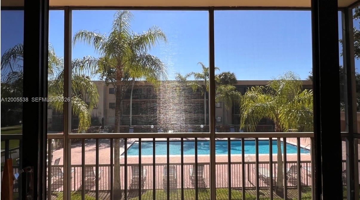 Real estate property located at 8415 107th Ave #208W, Miami-dade, Kendall Acres West Condo, Miami, FL