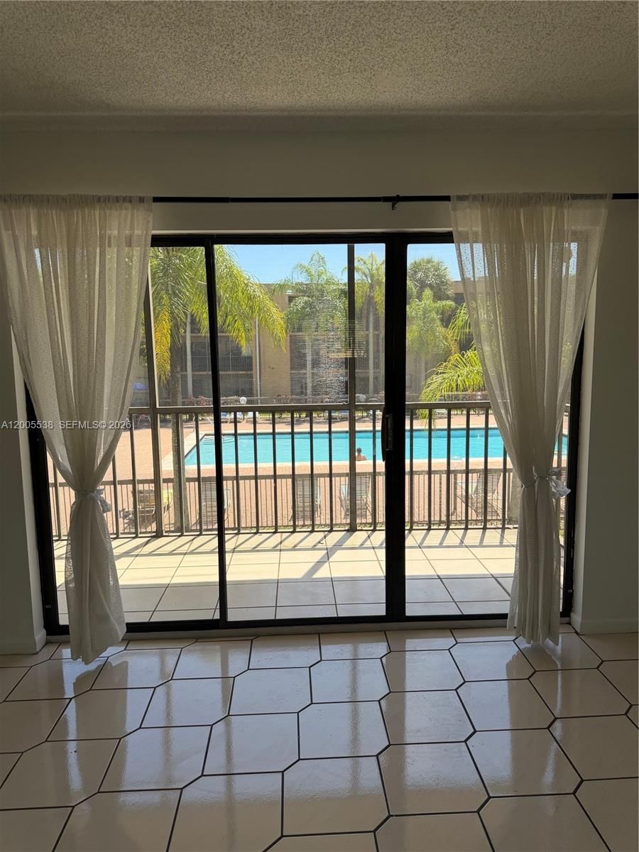 Real estate property located at 8415 107th Ave #208W, Miami-dade, Kendall Acres West Condo, Miami, FL