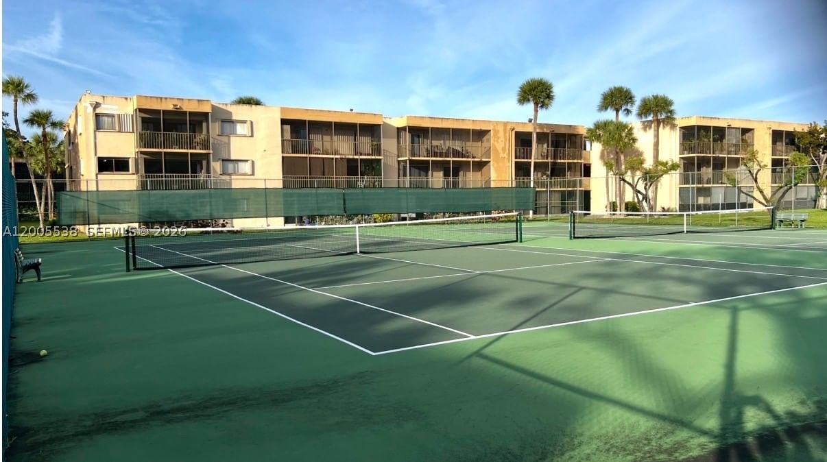 Real estate property located at 8415 107th Ave #208W, Miami-dade, Kendall Acres West Condo, Miami, FL