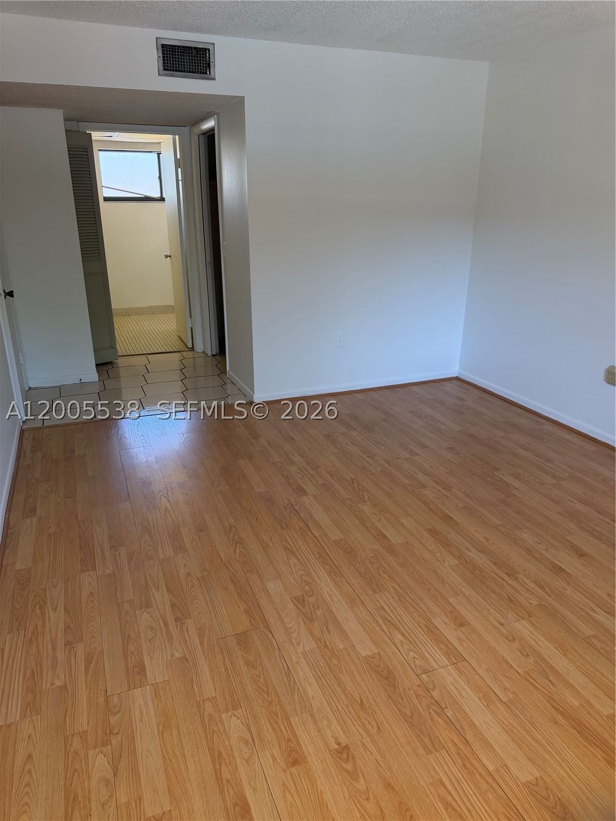 Real estate property located at 8415 107th Ave #208W, Miami-dade, Kendall Acres West Condo, Miami, FL