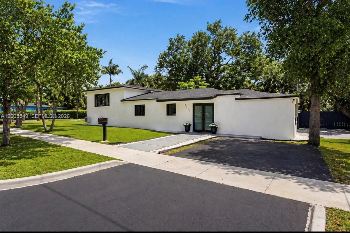 Real estate property located at 1810 161st St, Miami-dade, Fulford Heights, North Miami Beach, FL