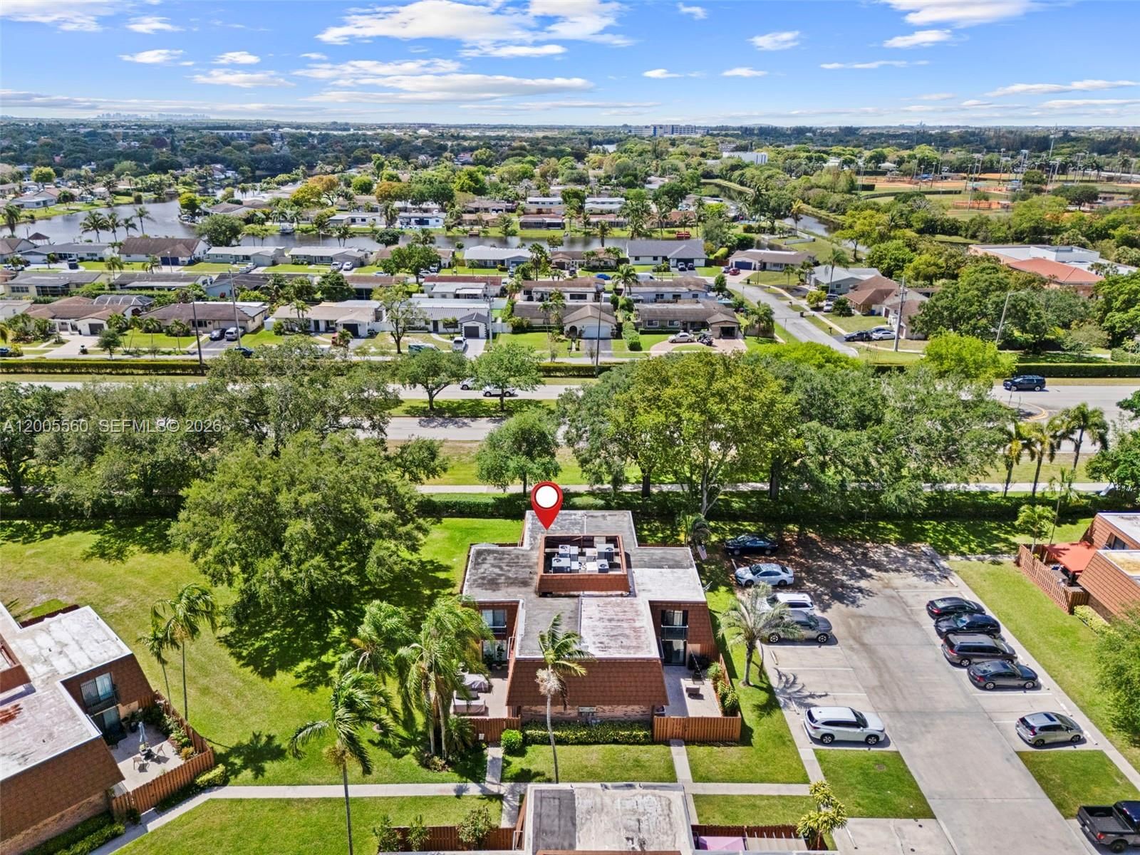 Real estate property located at 2532 Camelot Ct, Broward, Rock Creek Phase Two, Cooper City, FL