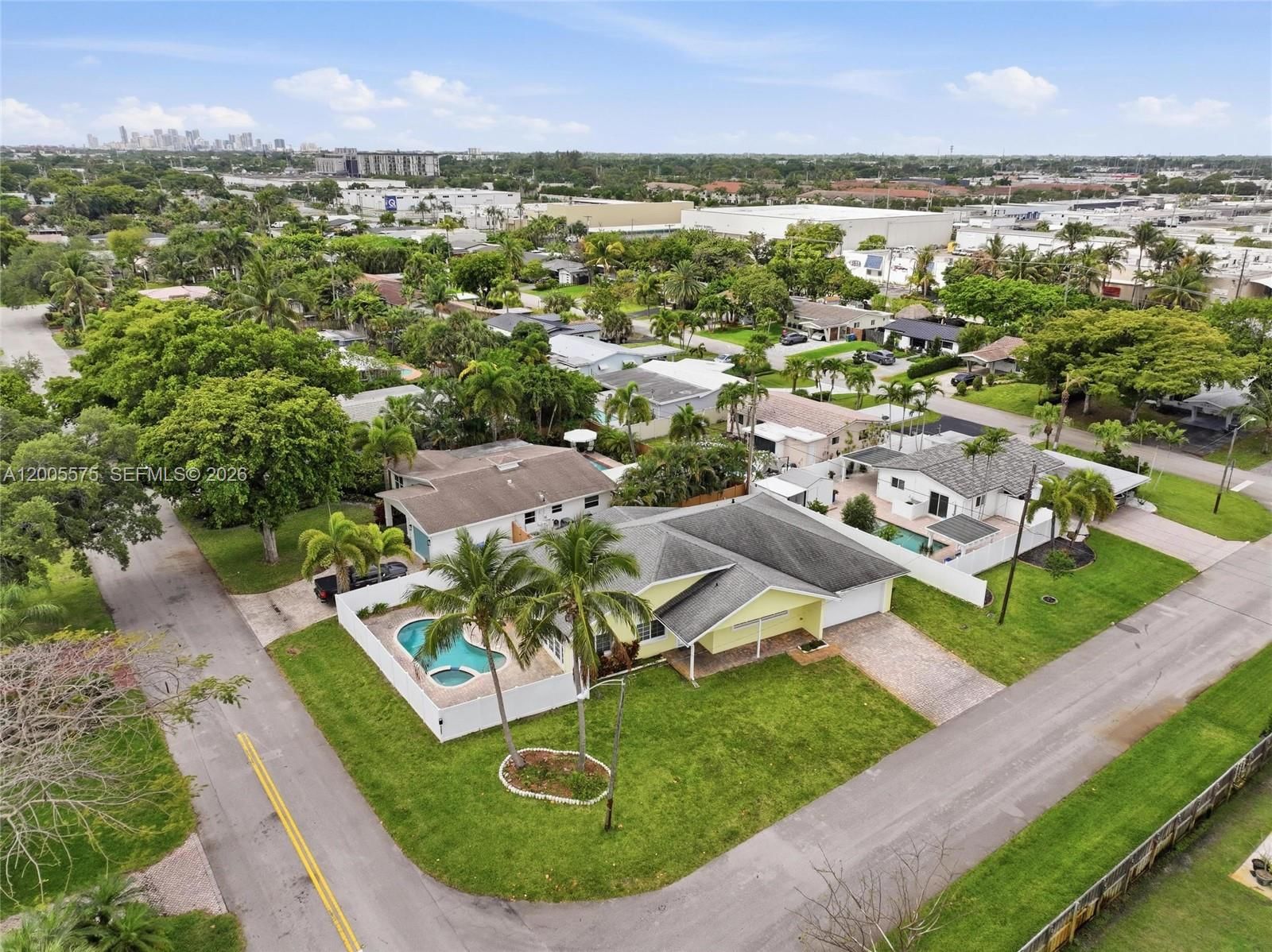 Real estate property located at 4361 13th Ter, Broward, Coral Heights Sec 2, Oakland Park, FL