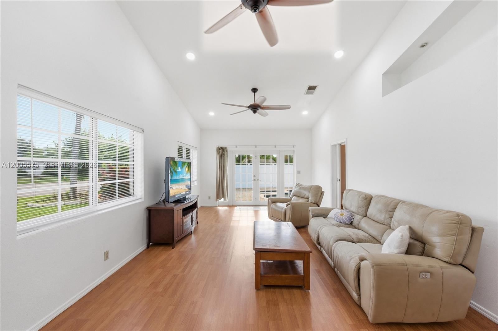 Real estate property located at 4361 13th Ter, Broward, Coral Heights Sec 2, Oakland Park, FL