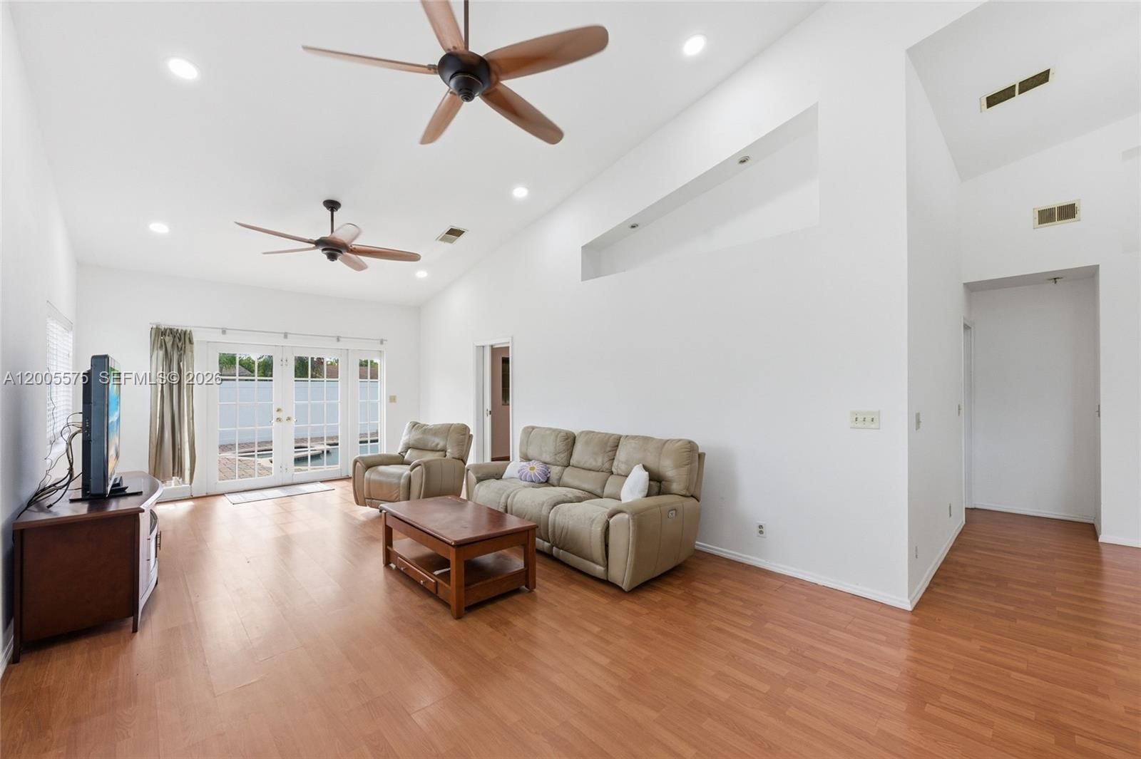 Real estate property located at 4361 13th Ter, Broward, Coral Heights Sec 2, Oakland Park, FL