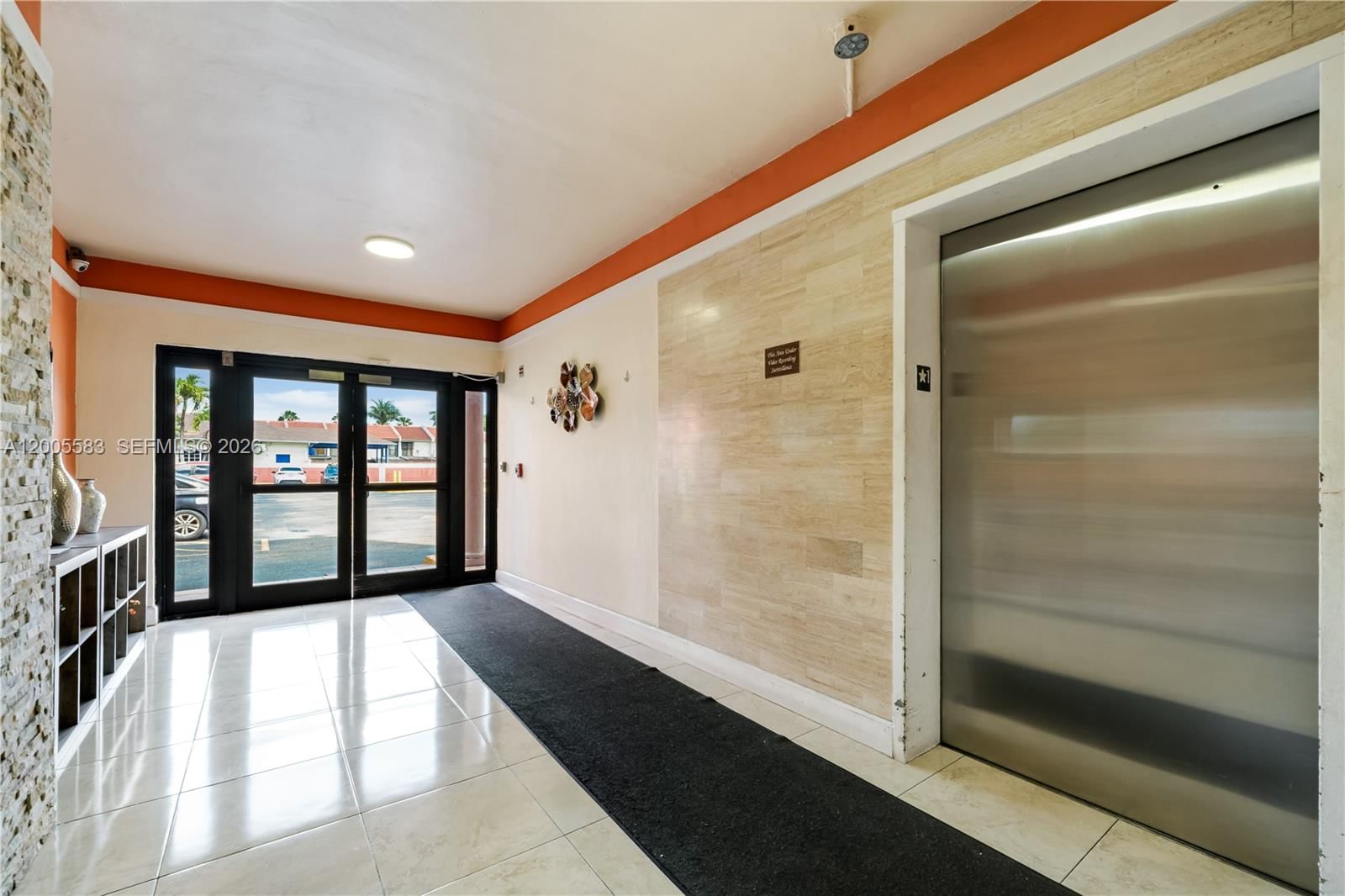 Real estate property located at 8401 NW 8 ST #401, Miami-dade, Visions At Fountainbleau P, Miami, FL