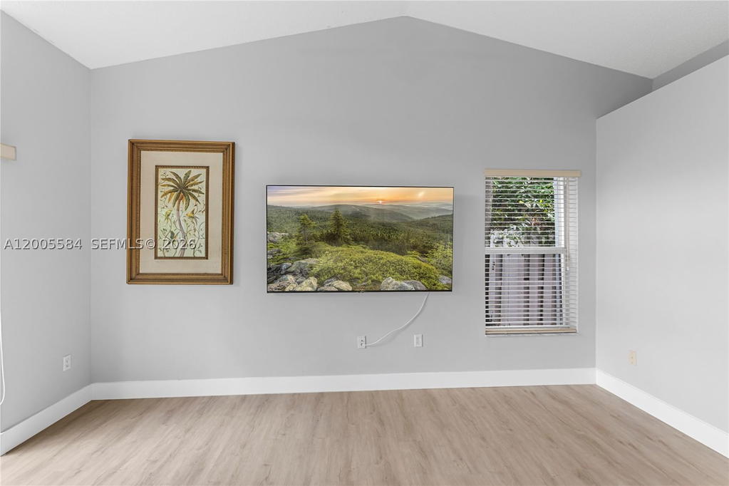 Real estate property located at 13100 20th St, Broward, Flamingo Estates, Miramar, FL