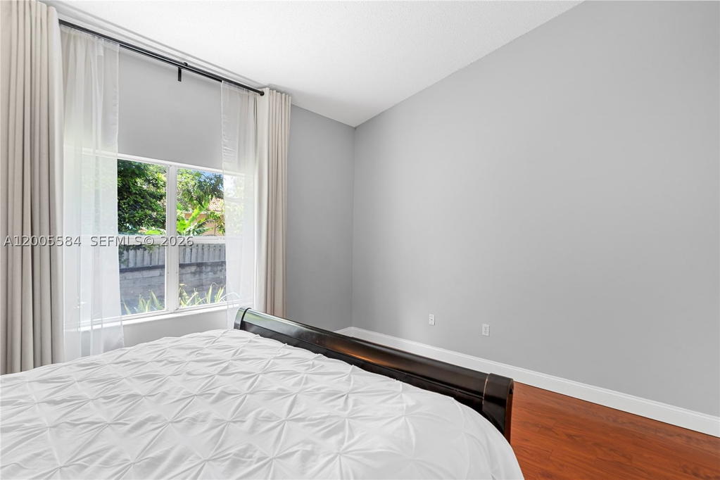 Real estate property located at 13100 20th St, Broward, Flamingo Estates, Miramar, FL