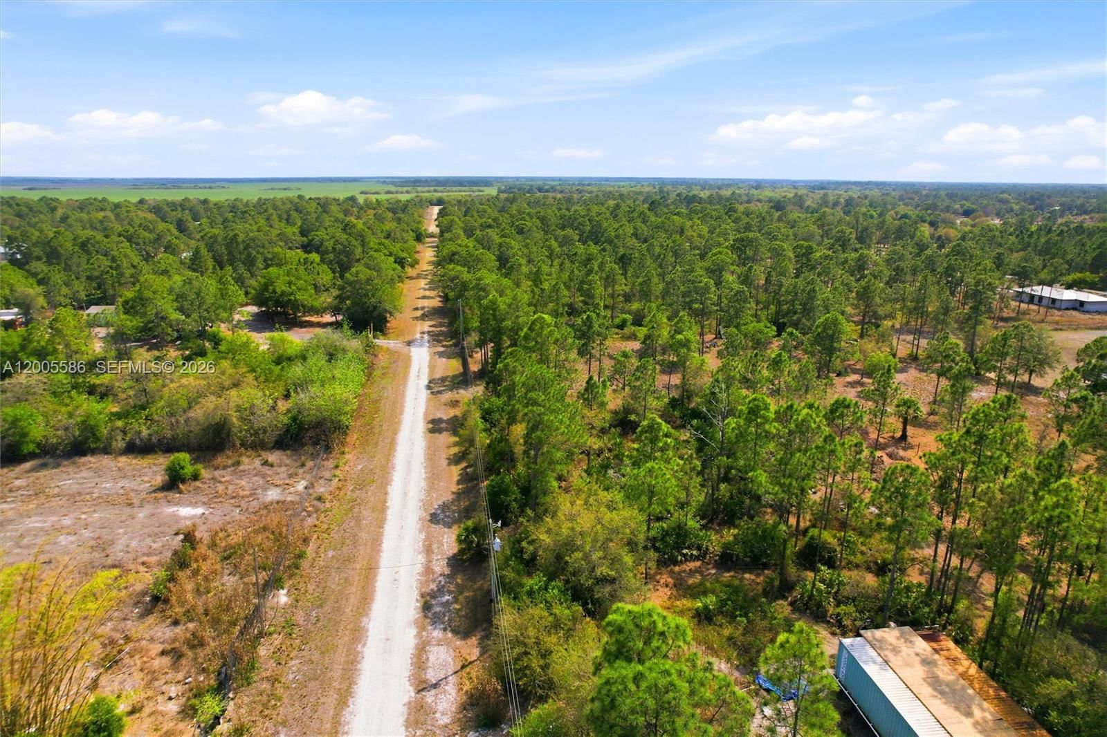 Real estate property located at 865 Willow Street, Hendry, Montura South Half, Other, FL