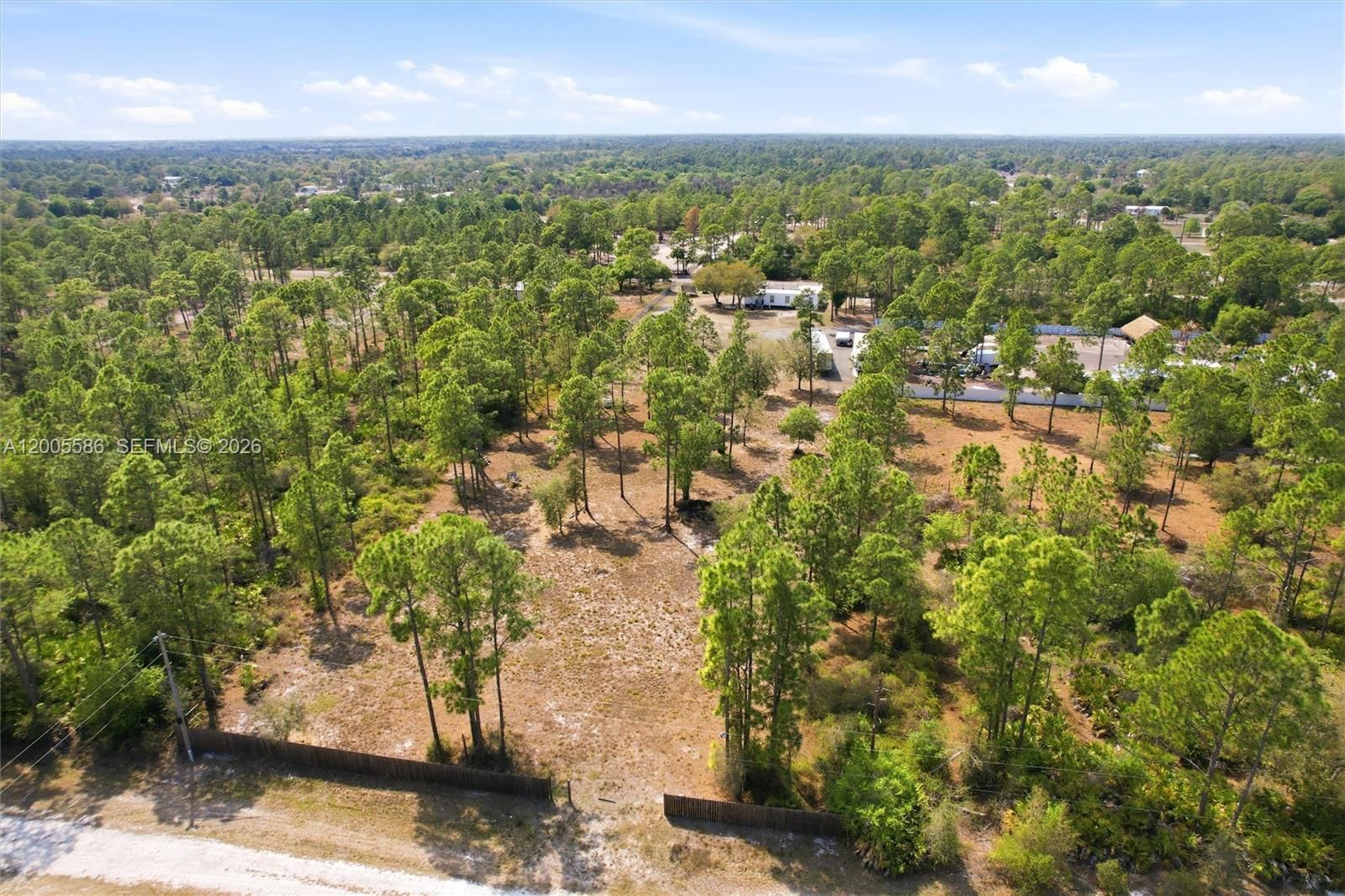 Real estate property located at 865 Willow Street, Hendry, Montura South Half, Other, FL