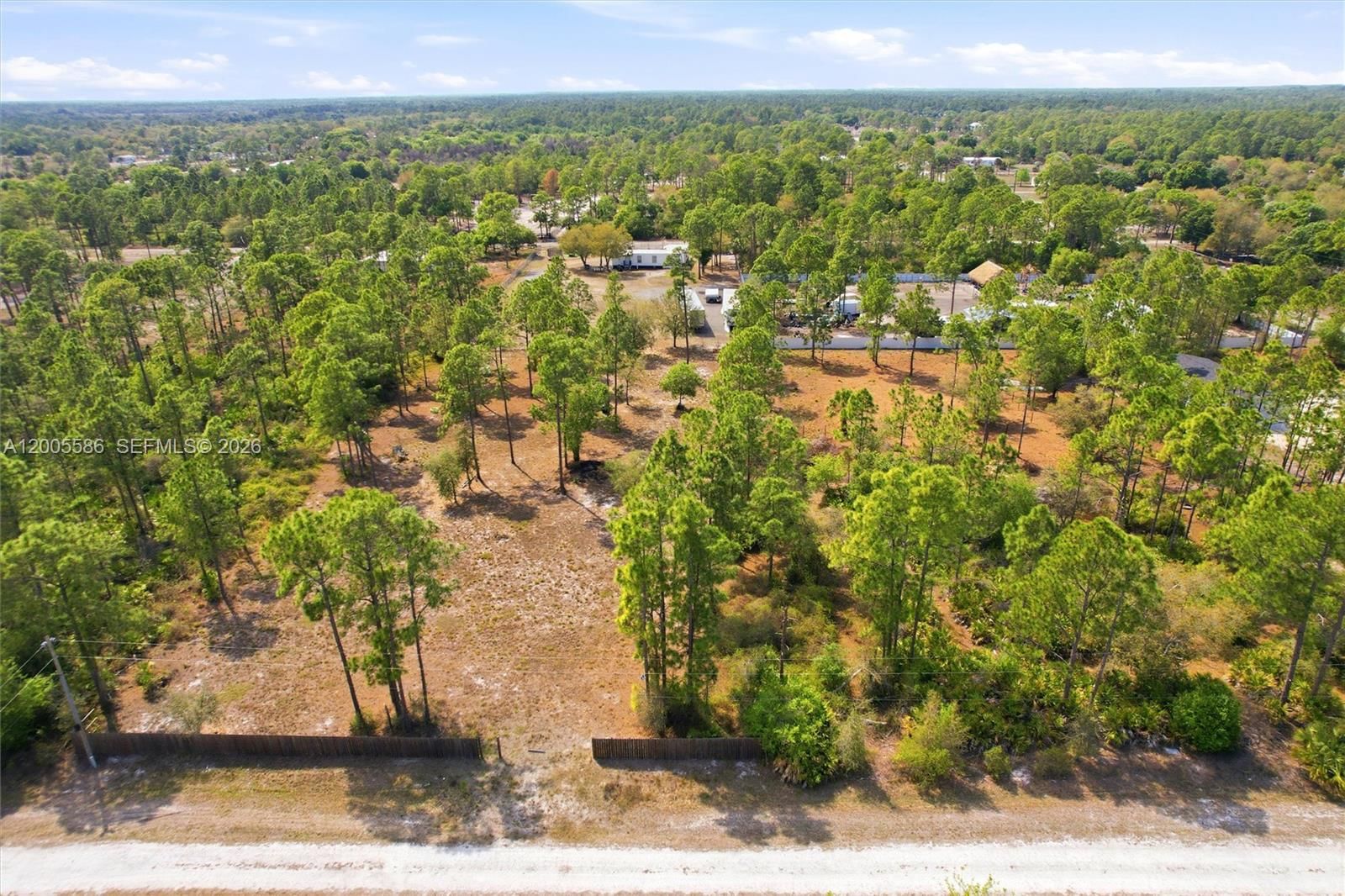 Real estate property located at 865 Willow Street, Hendry, Montura South Half, Other, FL