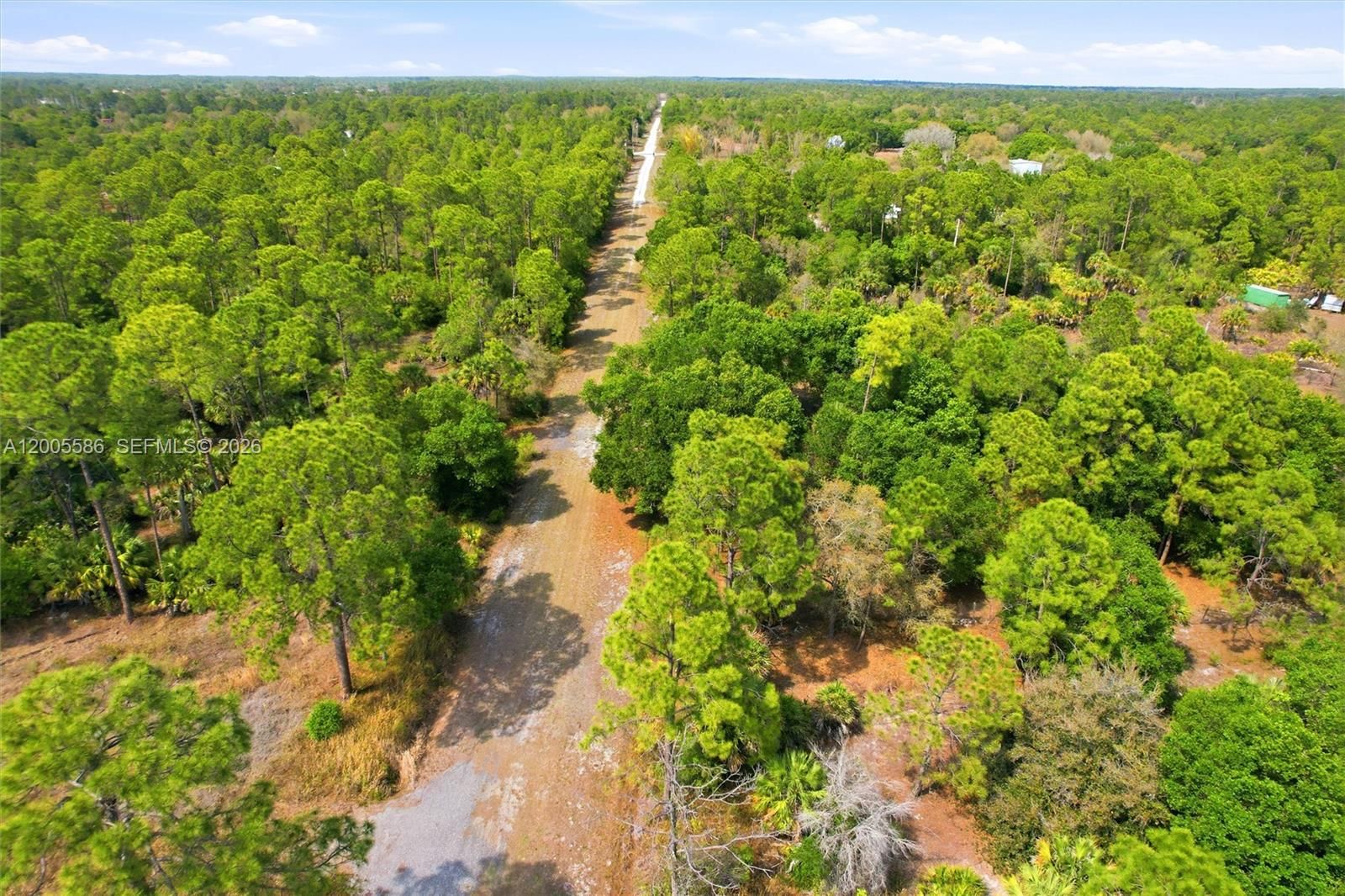 Real estate property located at 865 Willow Street, Hendry, Montura South Half, Other, FL