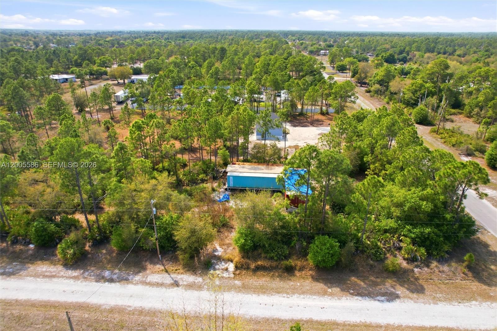 Real estate property located at 865 Willow Street, Hendry, Montura South Half, Other, FL