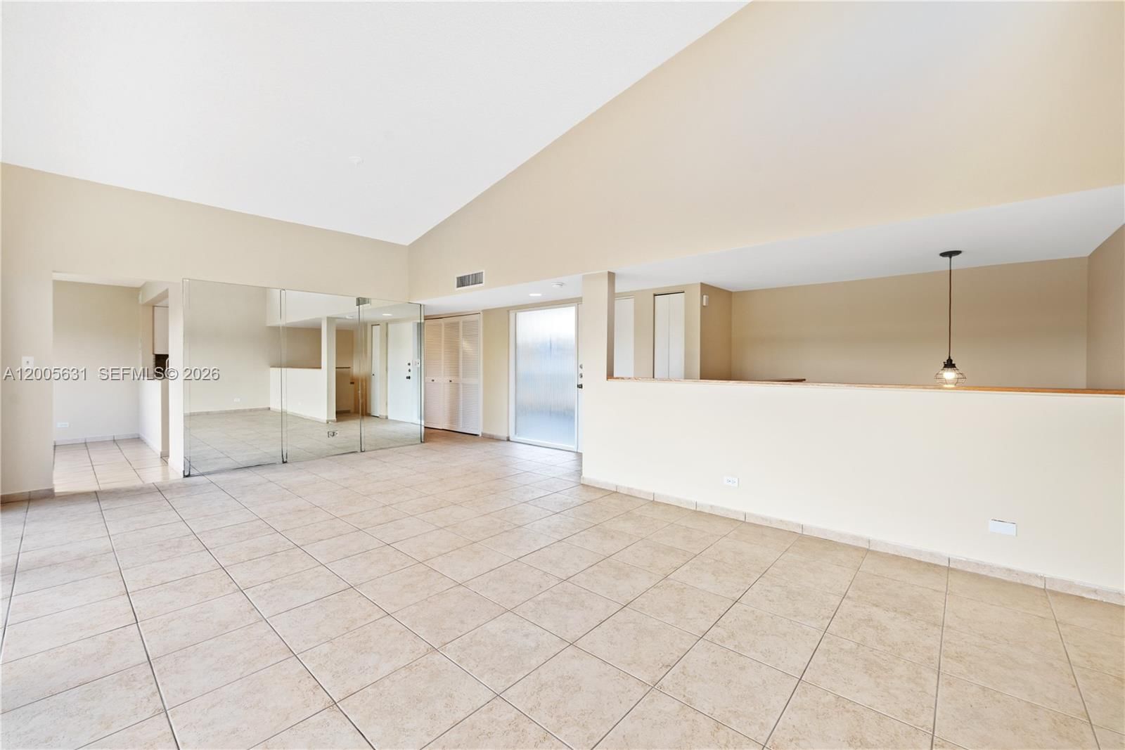 Real estate property located at 6601 116th Ct #404, Miami-dade, Sec 44 Atriums At Snapper, Miami, FL