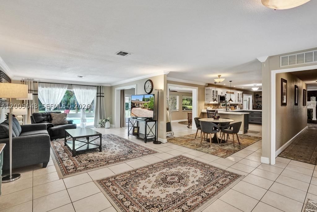 Real estate property located at 4981 186th Ave, Broward, Everglades Land Co, Southwest Ranches, FL