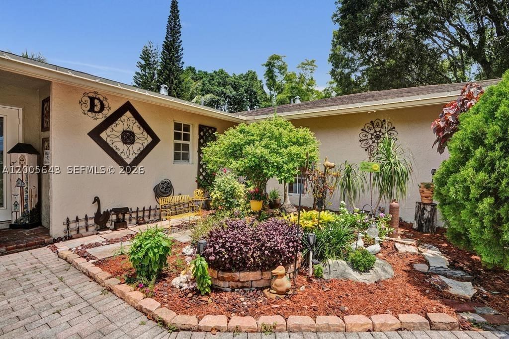 Real estate property located at 4981 186th Ave, Broward, Everglades Land Co, Southwest Ranches, FL