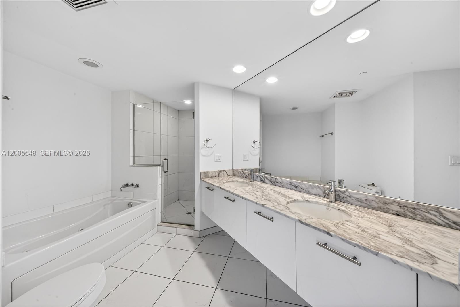 Real estate property located at 500 Brickell Ave #501, Miami-dade, 500 Brickell East Condo, Miami, FL