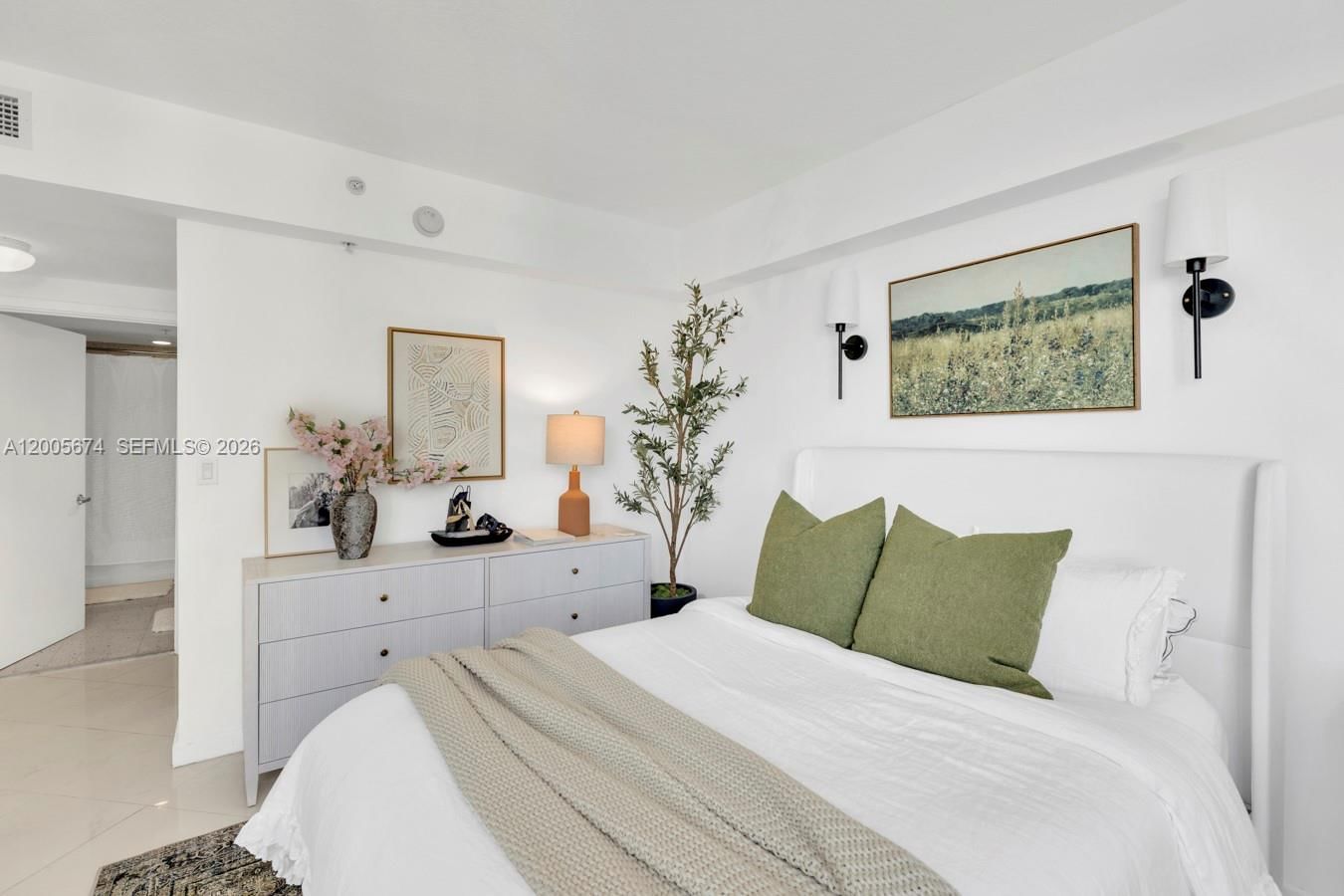 Real estate property located at 335 BISCAYNE BL #3408, Miami-dade, One Miami East, Miami, FL