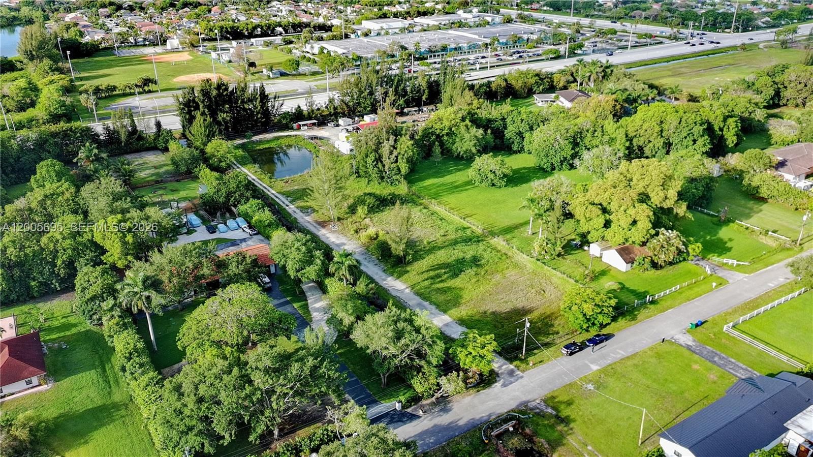 Real estate property located at 18100 70th Pl, Broward, Chambers Sub Sw1/4, Southwest Ranches, FL