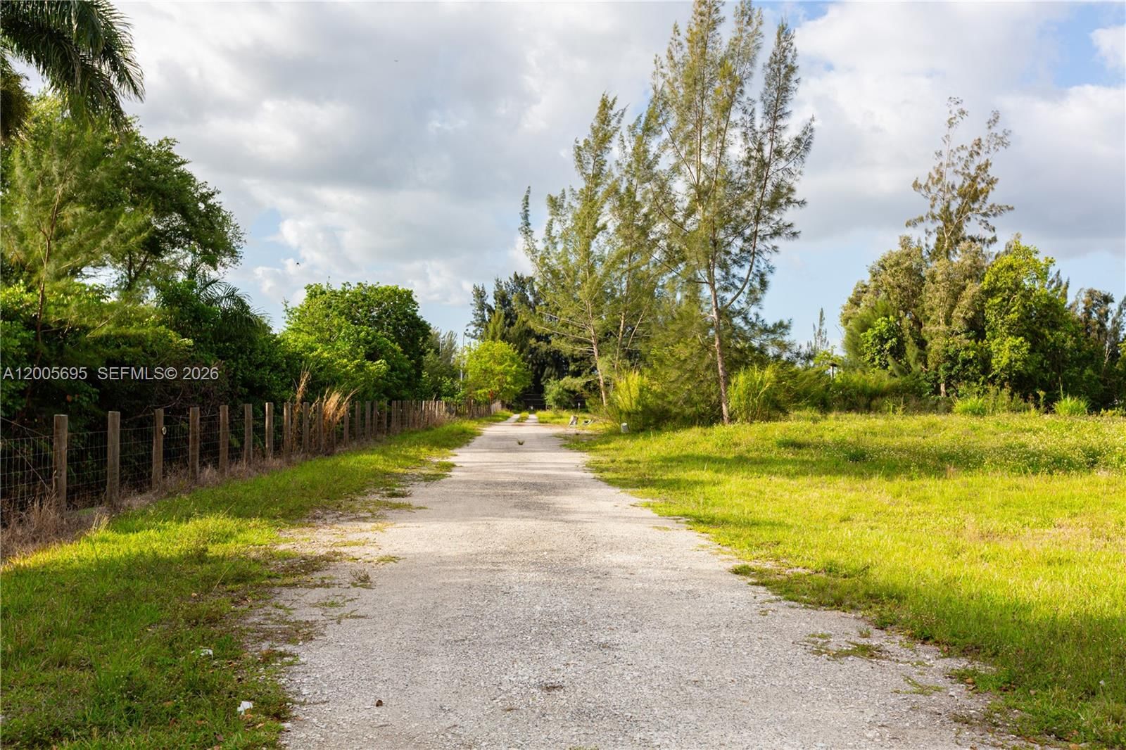 Real estate property located at 18100 70th Pl, Broward, Chambers Sub Sw1/4, Southwest Ranches, FL