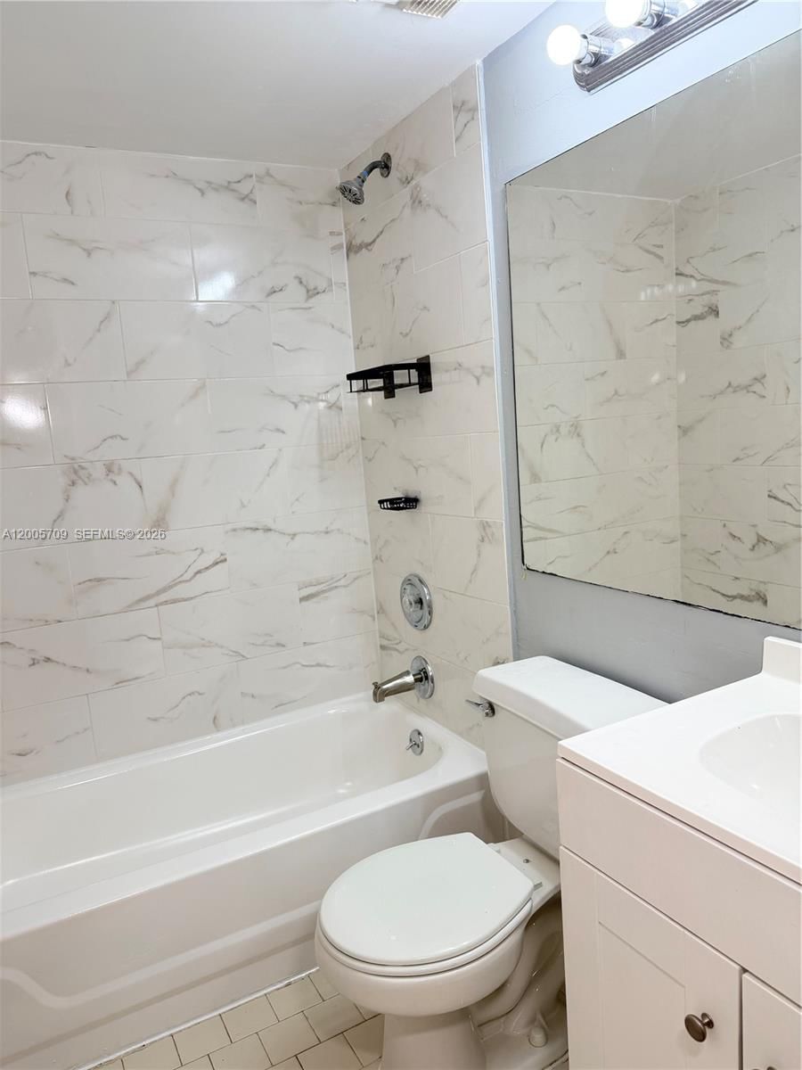 Real estate property located at 9250 Atlantic Blvd #936, Broward, Visconti Condo, Coral Springs, FL