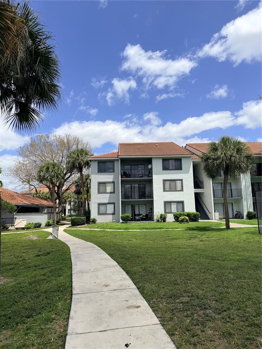 Real estate property located at 9250 Atlantic Blvd #936, Broward, Visconti Condo, Coral Springs, FL