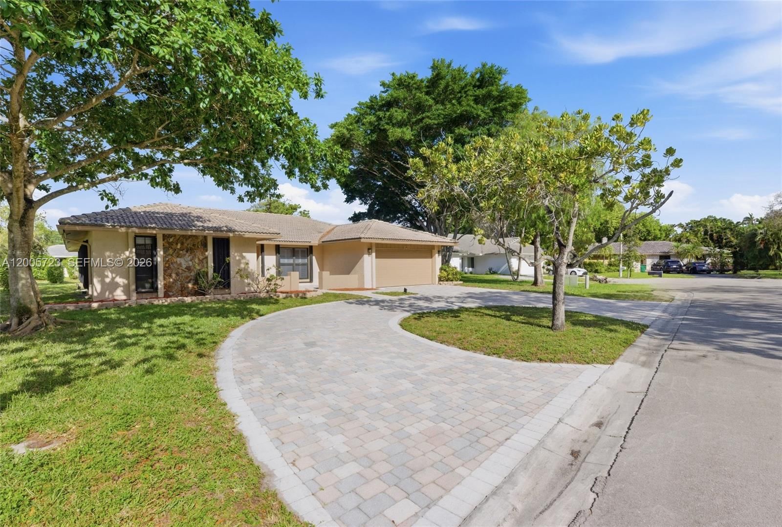 Real estate property located at 120 84th Way, Broward, Shadow Wood, Coral Springs, FL