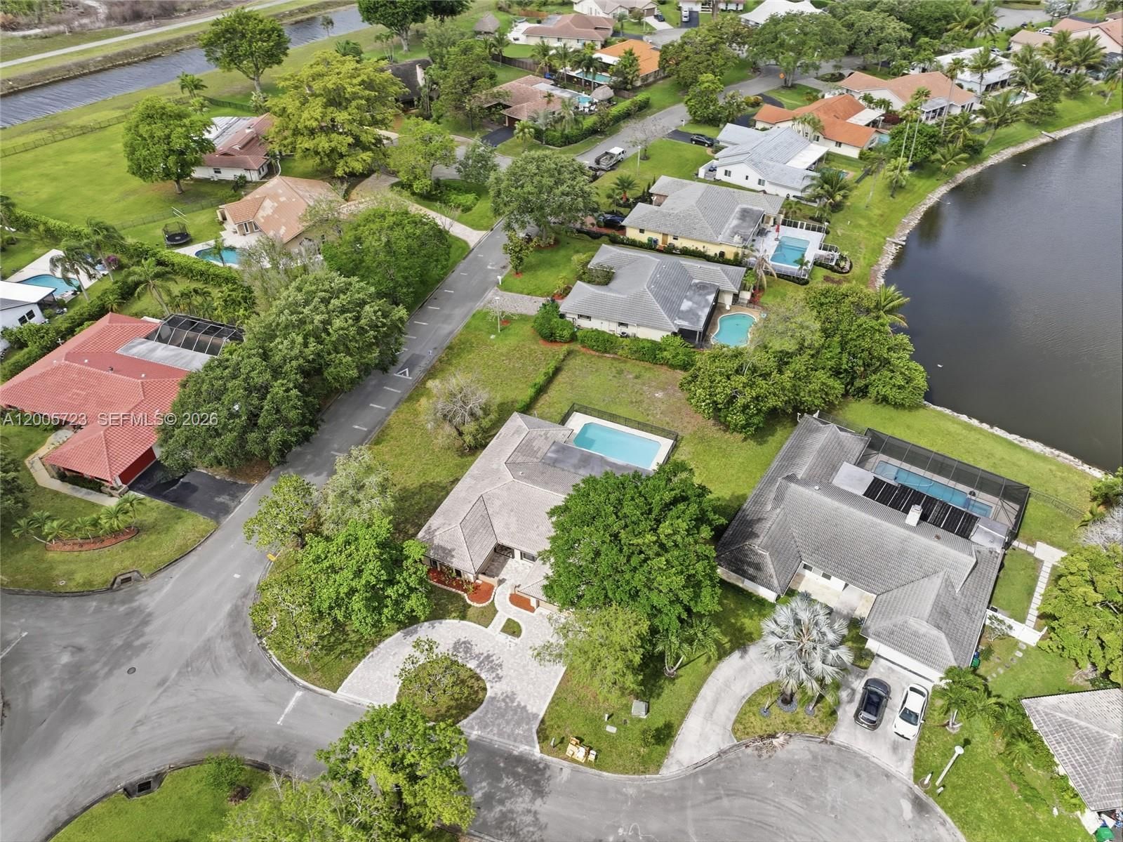 Real estate property located at 120 84th Way, Broward, Shadow Wood, Coral Springs, FL