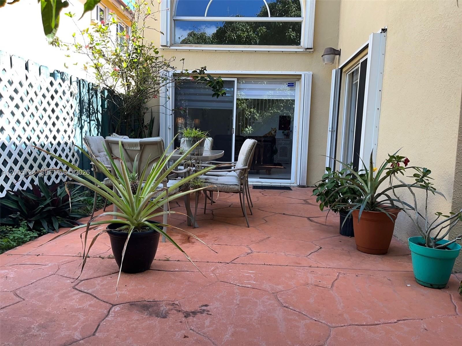 Real estate property located at 11343 53rd Ln, Miami-dade, Doral Landings East, Doral, FL