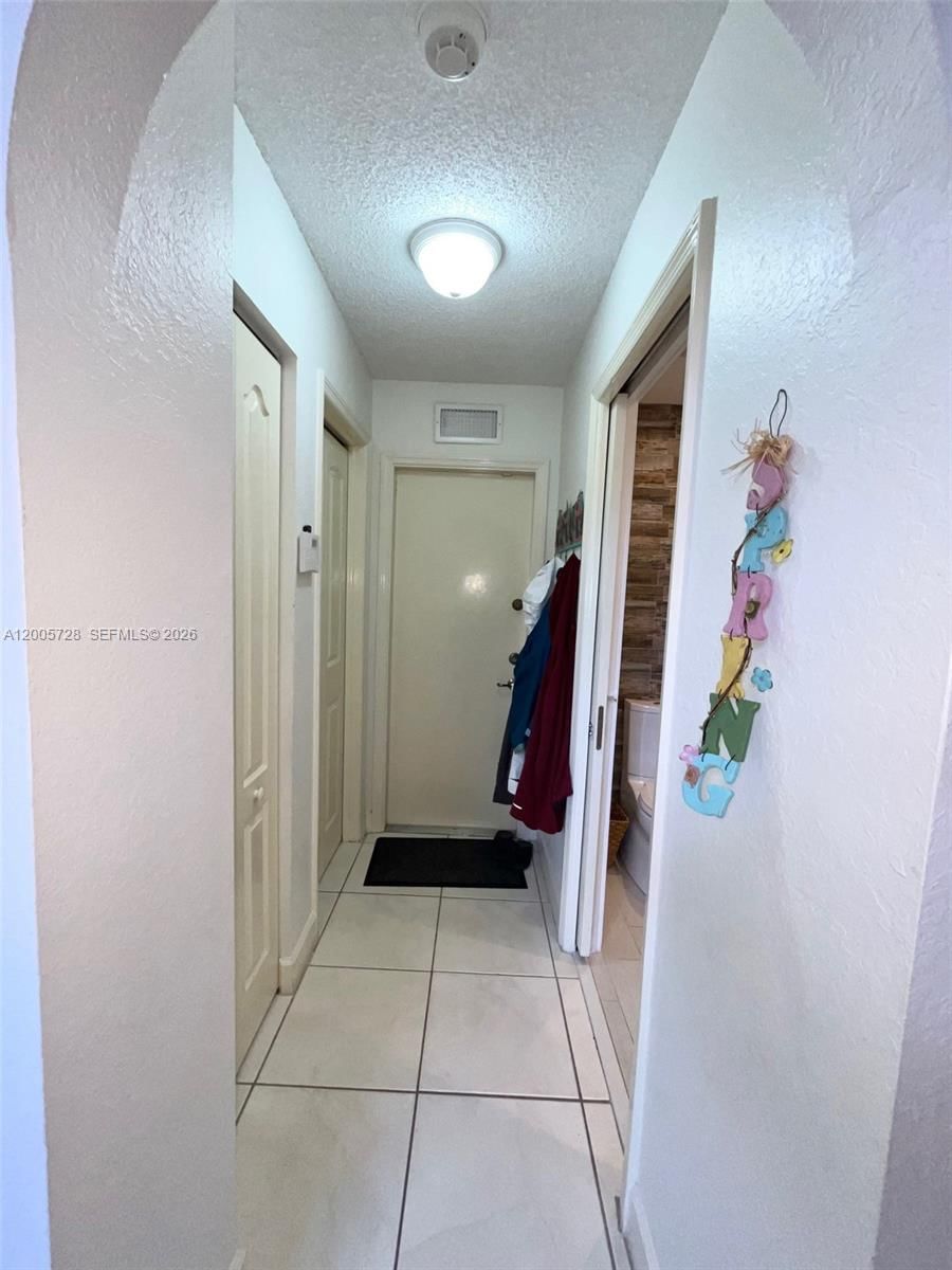Real estate property located at 11343 53rd Ln, Miami-dade, Doral Landings East, Doral, FL