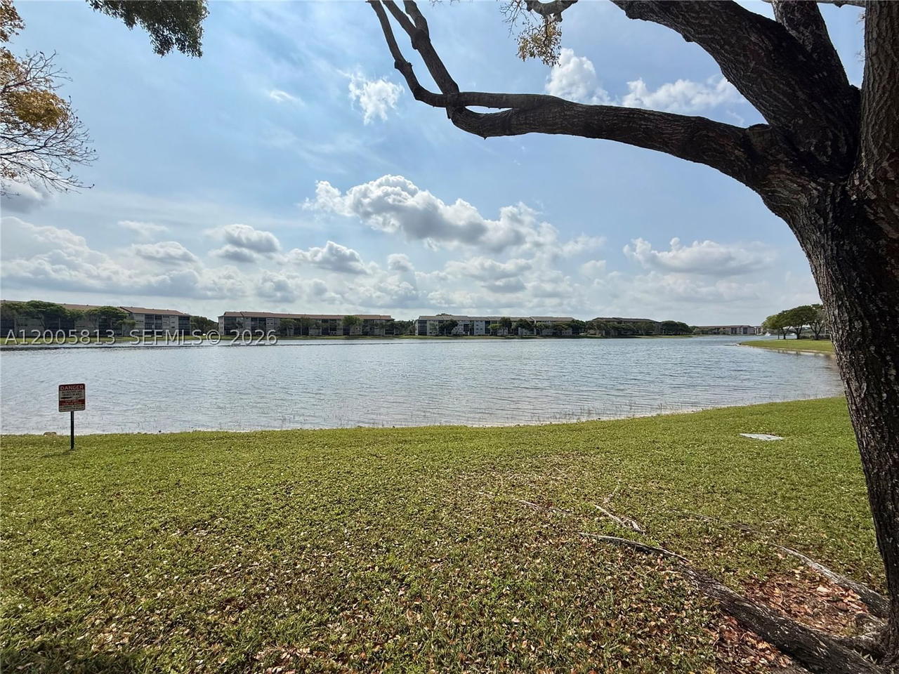 Real estate property located at 571 141st Ave #208N, Broward, Plymouth At Century Villa, Pembroke Pines, FL