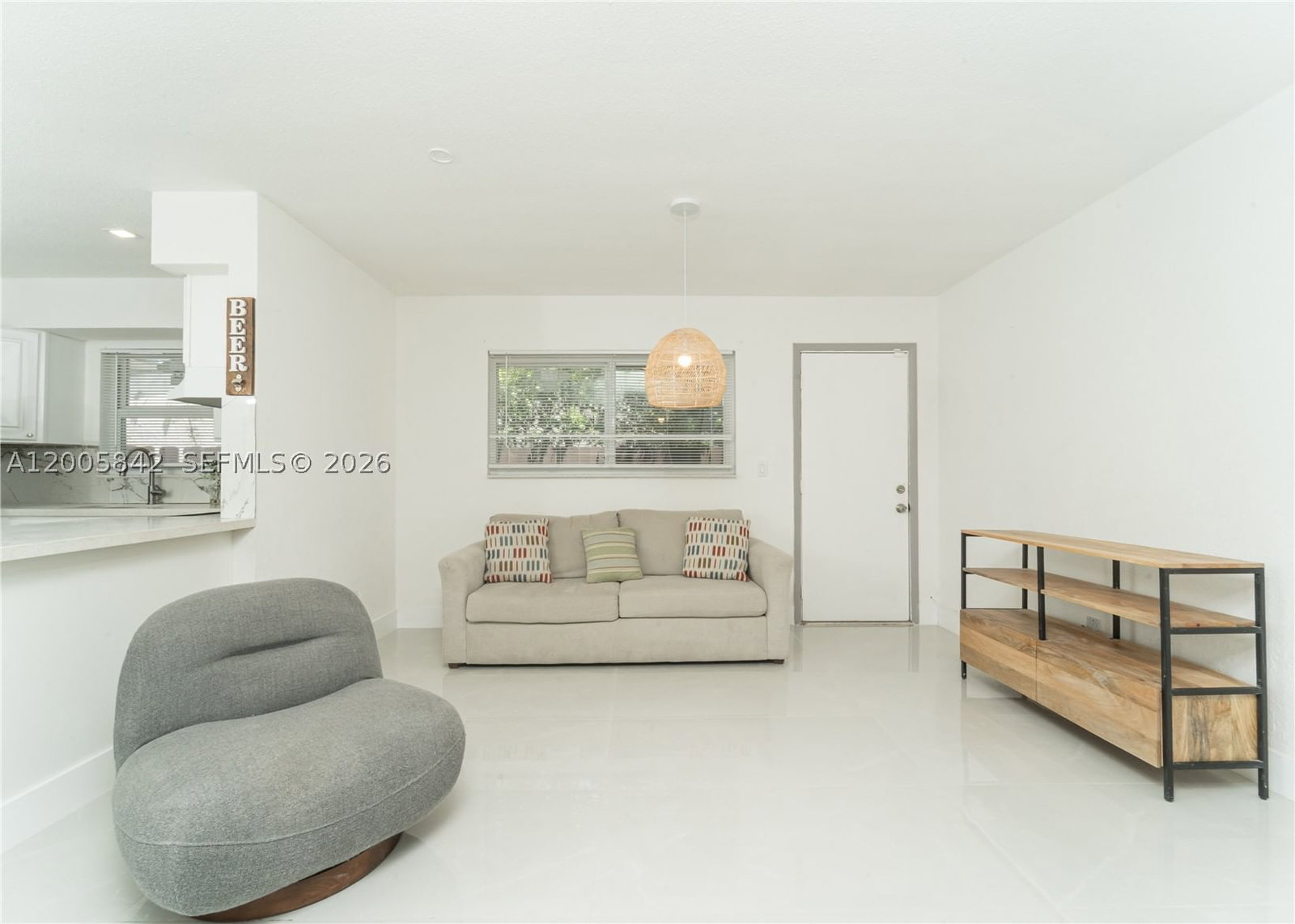 Real estate property located at 2260 Charleston St, Broward, Liberia, Hollywood, FL
