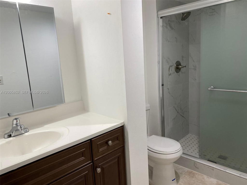 Real estate property located at 7031 Environ Blvd #221, Broward, Environ I Condo 3 And 4, Lauderhill, FL