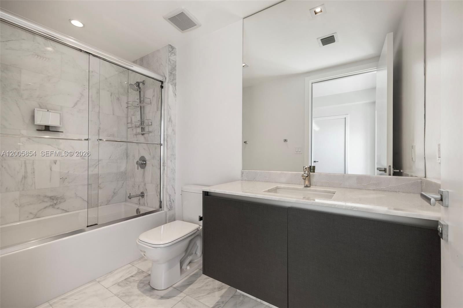 Real estate property located at 1451 Brickell Ave #4002, Miami-dade, Echo Brickell Condo, Miami, FL