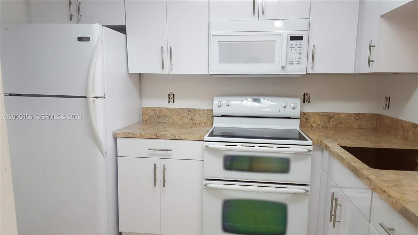 Real estate property located at 19701 114th Ave #266, Miami-dade, Point South Condo, Miami, FL