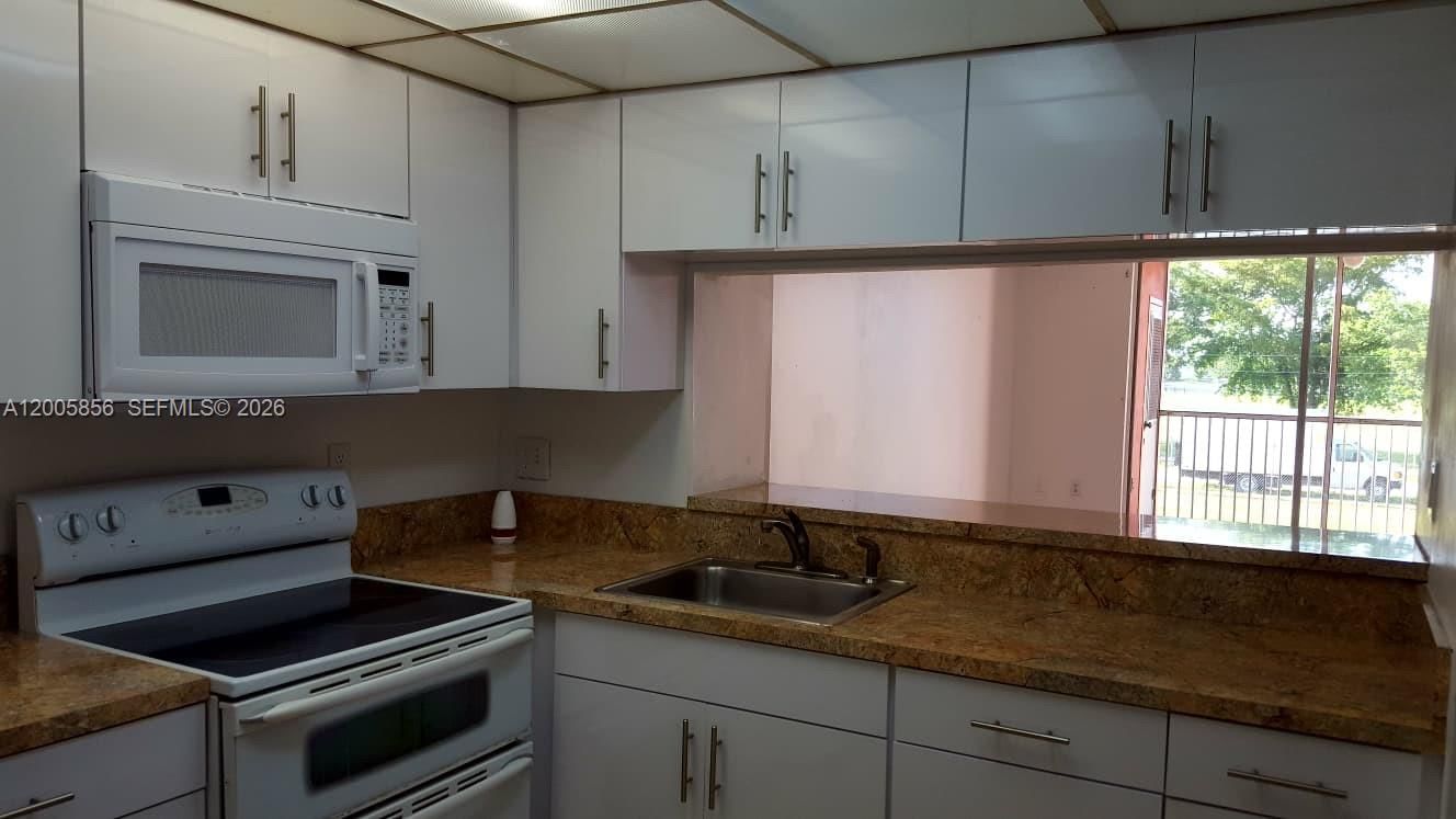 Real estate property located at 19701 114th Ave #266, Miami-dade, Point South Condo, Miami, FL