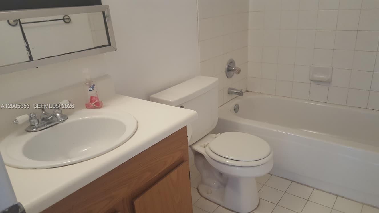 Real estate property located at 19701 114th Ave #266, Miami-dade, Point South Condo, Miami, FL